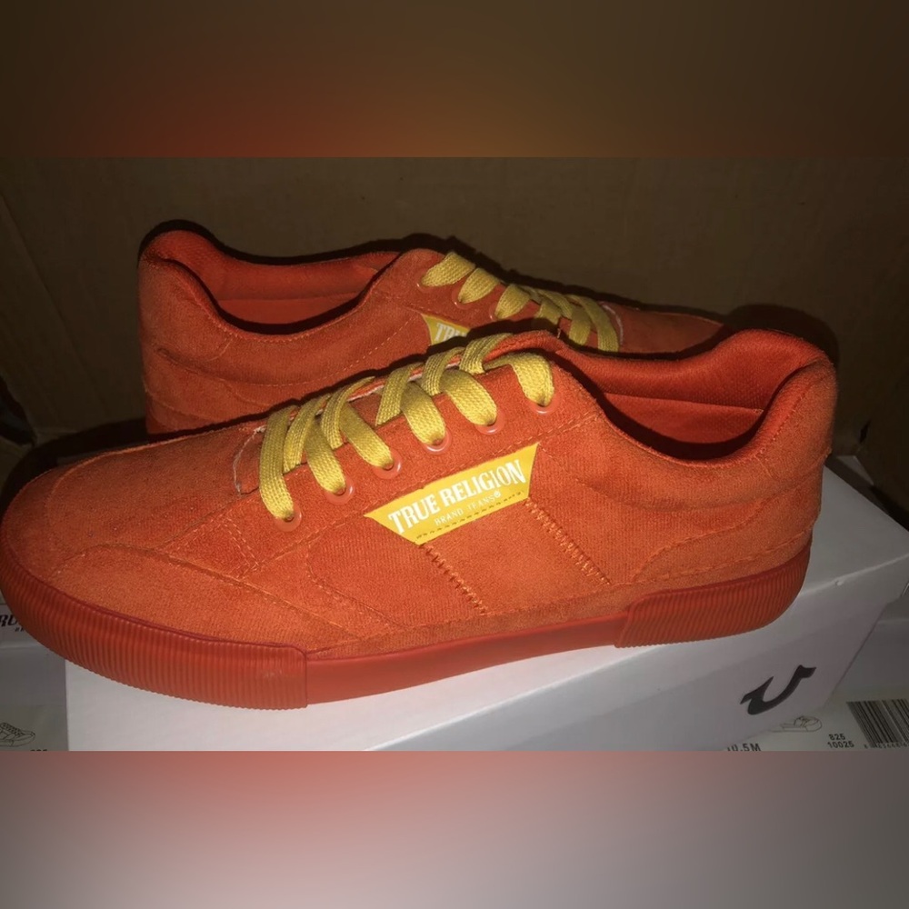 True Religion Orange Shoes Size 9